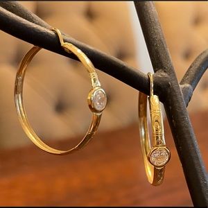 Made in Italy 18 karat (750) gold hoop earrings with CZ’s